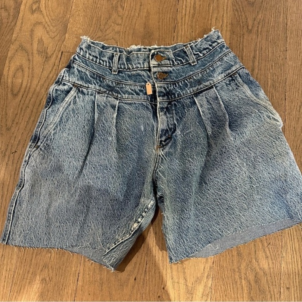 Lee Vintage 90's‎ Pleated Denim High Waisted Shorts size 23